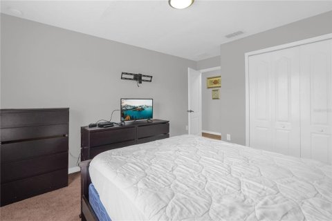 Adosado en alquiler en Kissimmee, Florida, 4 dormitorios, 176.7 m2 № 2119155 - foto 19