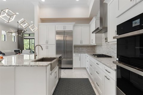 Villa ou maison à vendre à Orlando, Floride: 4 chambres, 363.34 m2 № 1769083 - photo 15