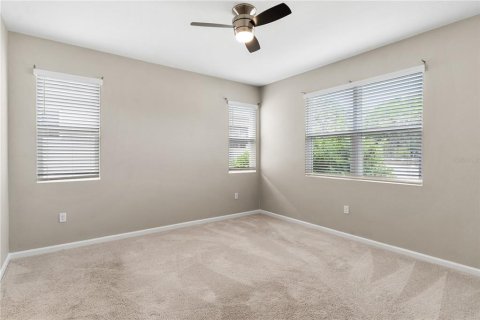 Villa ou maison à vendre à Okahumpka, Floride: 4 chambres, 192.77 m2 № 1602031 - photo 19
