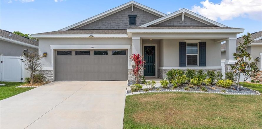 Villa ou maison à Okahumpka, Floride 4 chambres, 192.77 m2 № 1602031