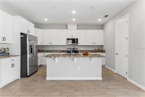 Villa ou maison à vendre à Okahumpka, Floride: 4 chambres, 192.77 m2 № 1602031 - photo 13