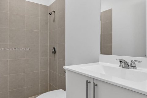 Touwnhouse à louer à Miami, Floride: 4 chambres № 2081402 - photo 11