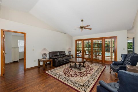 Villa ou maison à vendre à Spring Hill, Floride: 3 chambres, 200.76 m2 № 2406971 - photo 15