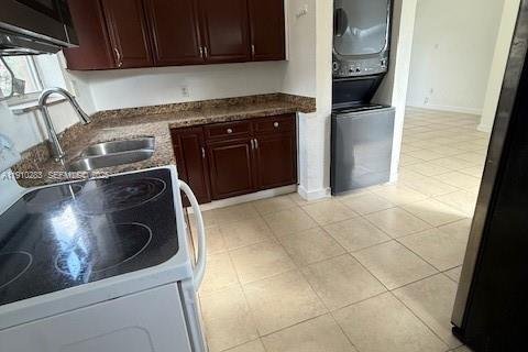 Villa ou maison à louer à West Park, Floride: 3 chambres № 1966457 - photo 10