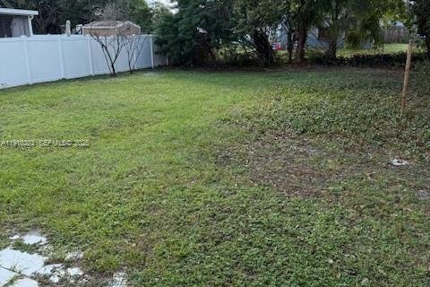 Villa ou maison à louer à West Park, Floride: 3 chambres № 1966457 - photo 19