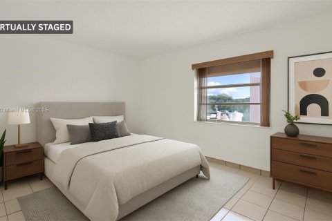 Condo in Miami, Florida, 2 bedrooms  № 1881629 - photo 19