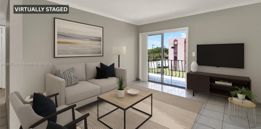 Condo in Miami, Florida, 2 bedrooms № 1881629