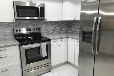 Copropriété à vendre à Miami, Floride: 2 chambres, 124.49 m2 № 2004896 - photo 5