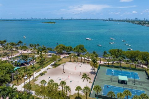 Condominio en venta en Miami, Florida, 47.19 m2 № 1777588 - foto 20