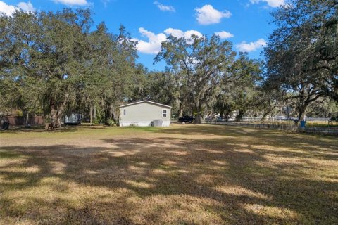 House in Plant City, Florida 4 bedrooms, 169.83 sq.m. № 1844943 - photo 10