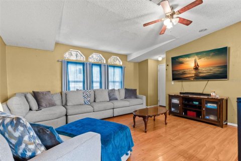 House in Plant City, Florida 4 bedrooms, 169.83 sq.m. № 1844943 - photo 26
