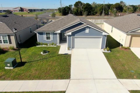 House in Green Cove Springs, Florida 3 bedrooms, 145.3 sq.m. № 887199 - photo 1
