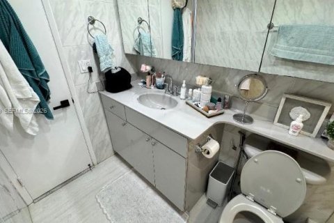 Condominio en alquiler en Miami Beach, Florida, 1 dormitorio, 95.32 m2 № 2079212 - foto 9