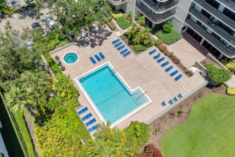 Condo in Tampa, Florida, 2 bedrooms  № 1853407 - photo 30
