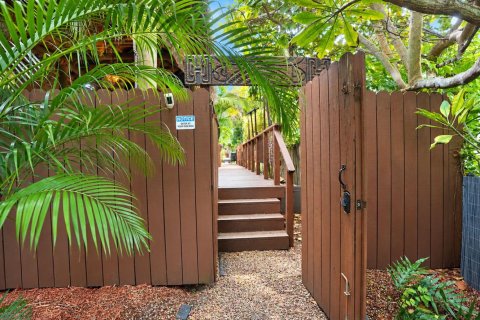 Villa ou maison à vendre à Hollywood, Floride: 2 chambres, 90.86 m2 № 2435467 - photo 5