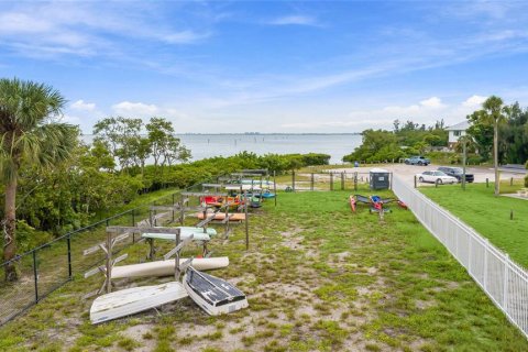 Villa ou maison à vendre à Bradenton, Floride: 2 chambres, 95.88 m2 № 2399165 - photo 29