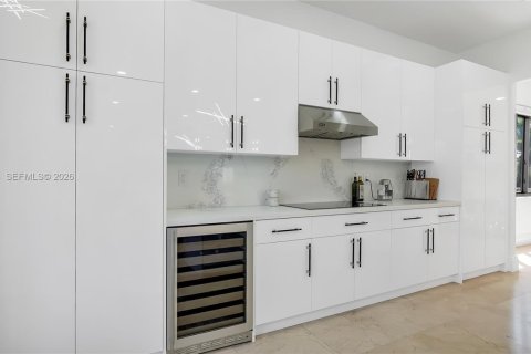 Villa ou maison à vendre à Cutler Bay, Floride: 5 chambres, 438.22 m2 № 2052467 - photo 19