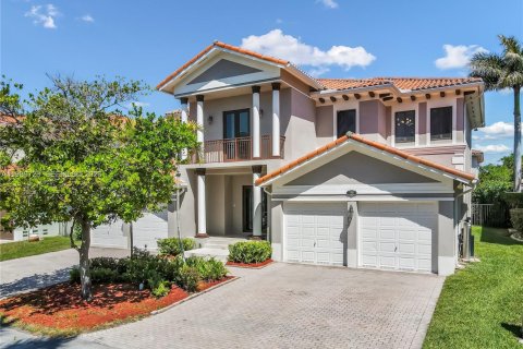 Дом в Катлер-Бей, Флорида 5 спален, 438.22м2 № 2052467