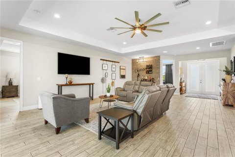 Casa en venta en Cape Coral, Florida, 3 dormitorios, 222.69 m2 № 1383323 - foto 15