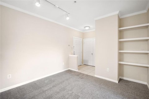 Condo in Tampa, Florida, 2 bedrooms  № 1854721 - photo 6