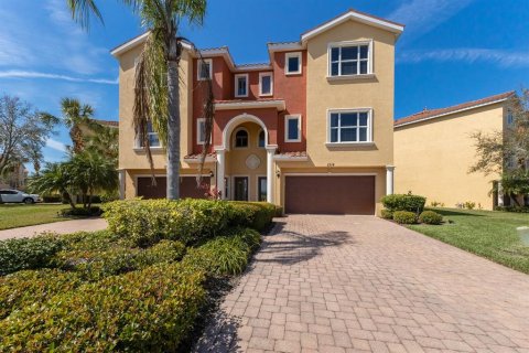 Adosado en venta en Palmetto, Florida, 4 dormitorios, 264.59 m2 № 1545880 - foto 1