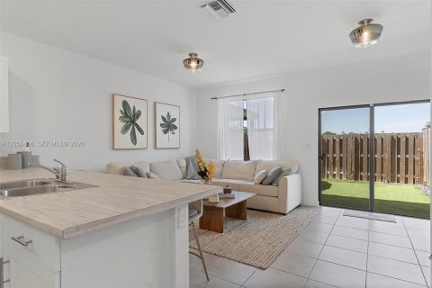 Townhouse in Miami, Florida 3 bedrooms, 126.53 sq.m. № 2263980 - photo 21