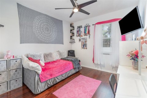 House in Apopka, Florida 4 bedrooms, 323.21 sq.m. № 1805041 - photo 21