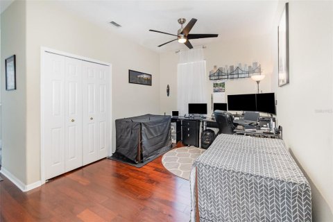 House in Apopka, Florida 4 bedrooms, 323.21 sq.m. № 1805041 - photo 29