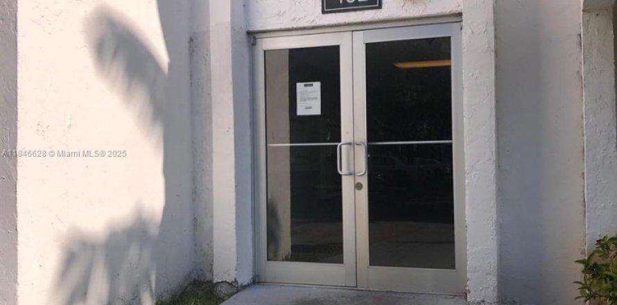 Condo à Miami, Floride, 2 chambres № 1846061