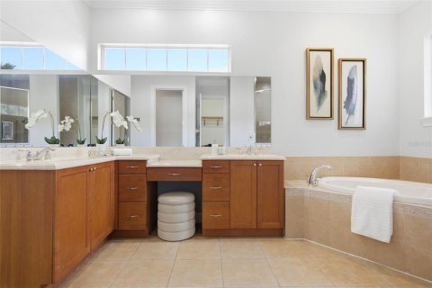 Villa ou maison à vendre à Windermere, Floride: 4 chambres, 348.48 m2 № 2405254 - photo 10