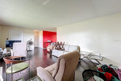 Condominio en venta en Leesburg, Florida, 3 dormitorios, 131.27 m2 № 1870250 - foto 7