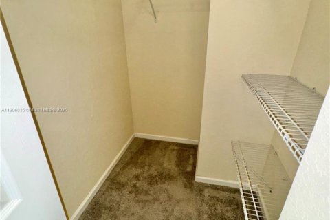 Купить кондоминиум в Дорал, Флорида 2 спальни, 111.95м2, № 2012297 - фото 19