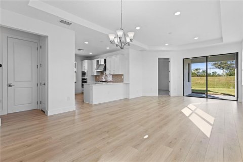 Villa ou maison à vendre à Lakewood Ranch, Floride: 2 chambres, 141.58 m2 № 2149128 - photo 5
