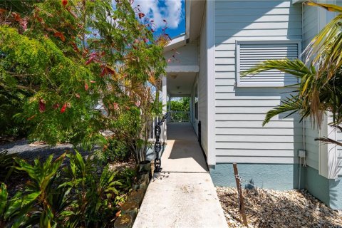 House in Punta Gorda, Florida 3 bedrooms, 202.81 sq.m. № 1919487 - photo 13