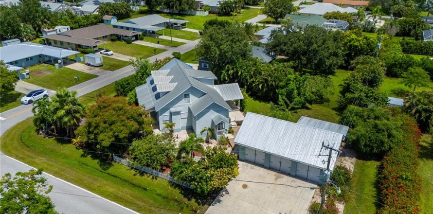 House in Punta Gorda, Florida 3 bedrooms, 202.81 sq.m. № 1919487