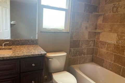 Casa en alquiler en Sarasota, Florida, 2 dormitorios, 68.28 m2 № 1789723 - foto 10