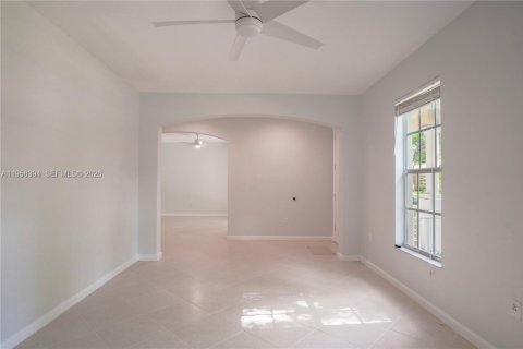 Купить виллу или дом в Делрей-Бич, Флорида 3 спальни, 256.5м2, № 2011516 - фото 6