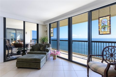 Condo in Tequesta, Florida, 3 bedrooms  № 1969966 - photo 17