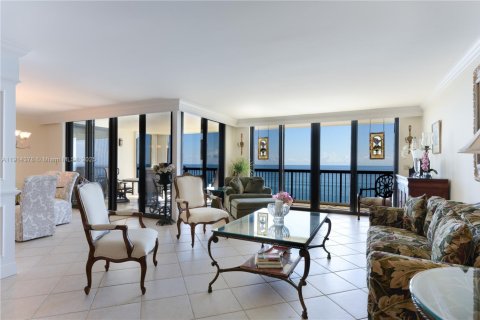 Condo in Tequesta, Florida, 3 bedrooms  № 1969966 - photo 14