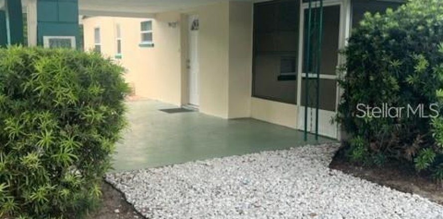 Квартира в Маунт-Дора, Флорида 3 комнаты, 89.93м2 № 2206720