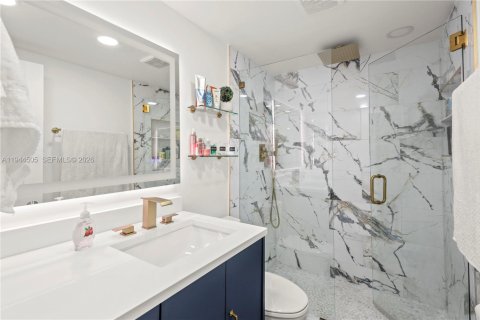 Condominio en venta en Deerfield Beach, Florida, 2 dormitorios, 90.12 m2 № 2001064 - foto 12