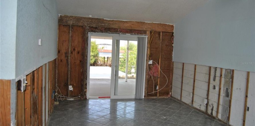 Casa en Ruskin, Florida 2 dormitorios, 95.5 m2 № 1652208