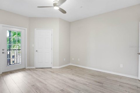 Condominio en alquiler en Tampa, Florida, 1 dormitorio, 82.68 m2 № 2112040 - foto 14