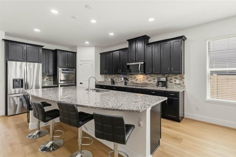 Casa en venta en Orlando, Florida, 4 dormitorios, 207.73 m2 № 2386764 - foto 9