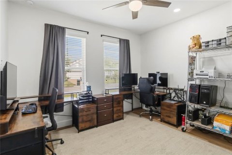 Casa en venta en Orlando, Florida, 4 dormitorios, 207.73 m2 № 2386764 - foto 16