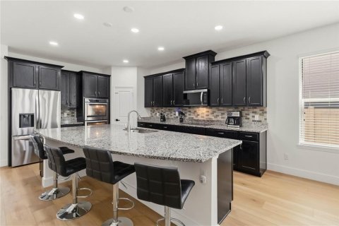 Casa en venta en Orlando, Florida, 4 dormitorios, 207.73 m2 № 2386764 - foto 8