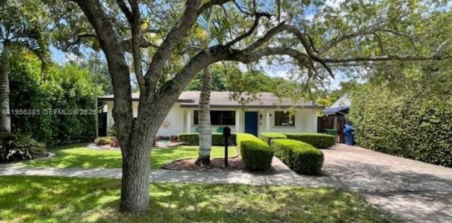 Casa en Miami, Florida 4 dormitorios, 134.24 m2 № 2020971