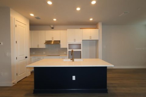 Adosado en venta en Sarasota, Florida, 3 dormitorios, 162.86 m2 № 2429225 - foto 6