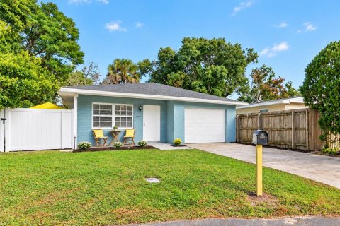 Casa en Orlando, Florida 2 dormitorios, 92.9 m2 № 2428803