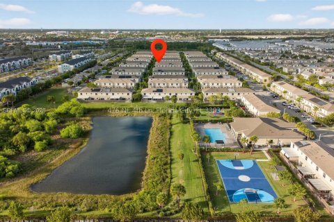 Touwnhouse à vendre à Florida City, Floride: 2 chambres, 112.23 m2 № 2045150 - photo 30